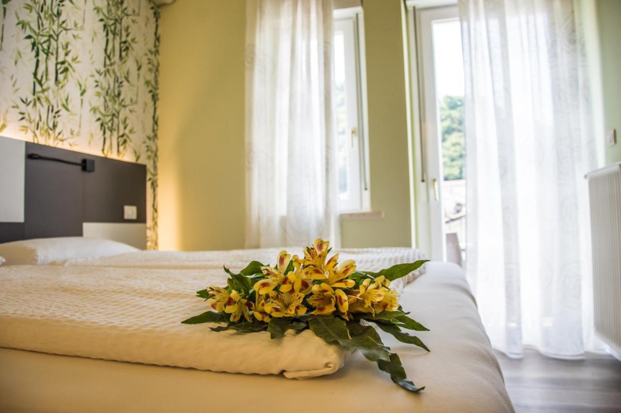 Hotel Eden Торрі-дель-Бенако Екстер'єр фото