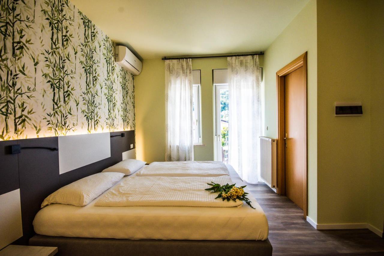 Hotel Eden Торрі-дель-Бенако Екстер'єр фото