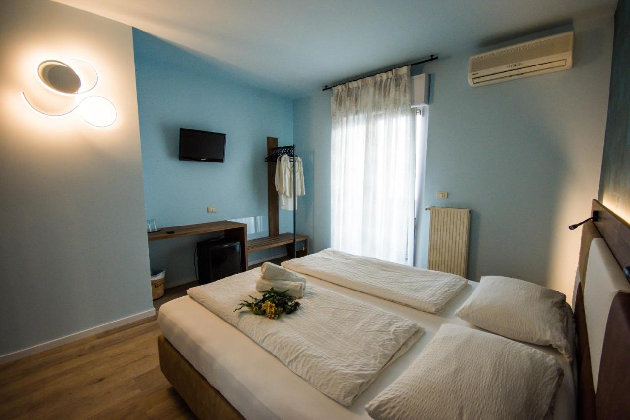 Hotel Eden Торрі-дель-Бенако Екстер'єр фото