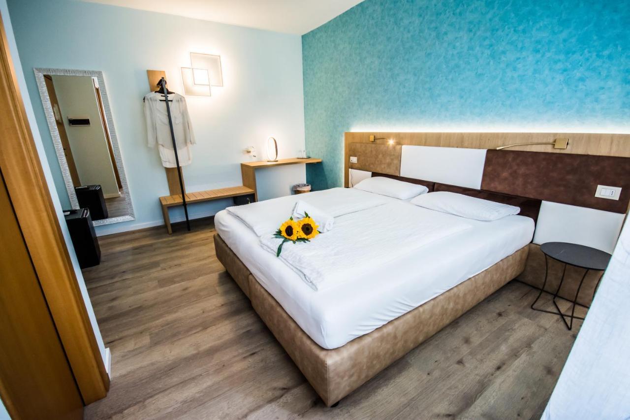 Hotel Eden Торрі-дель-Бенако Екстер'єр фото