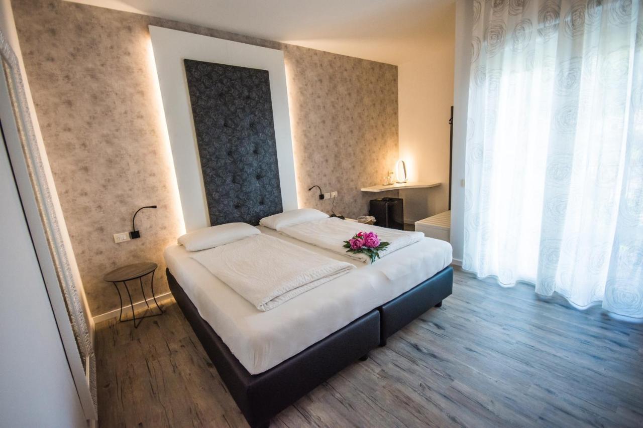 Hotel Eden Торрі-дель-Бенако Екстер'єр фото