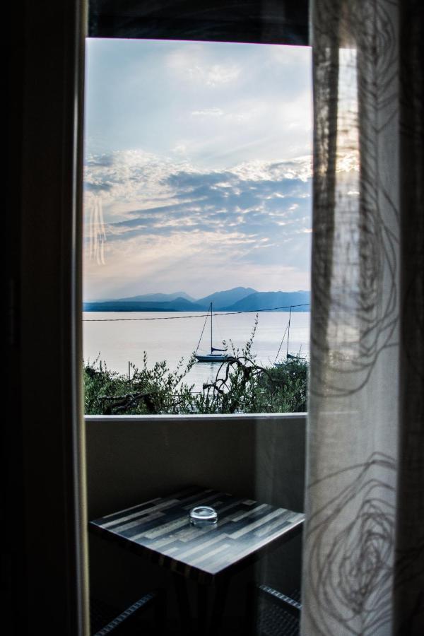 Hotel Eden Торрі-дель-Бенако Екстер'єр фото