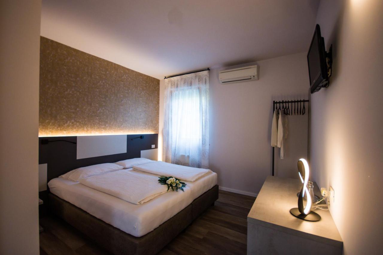 Hotel Eden Торрі-дель-Бенако Екстер'єр фото